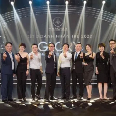 Bảo Ngọc đồng hành cùng Tết doanh nhân trẻ 2022 - Glory night