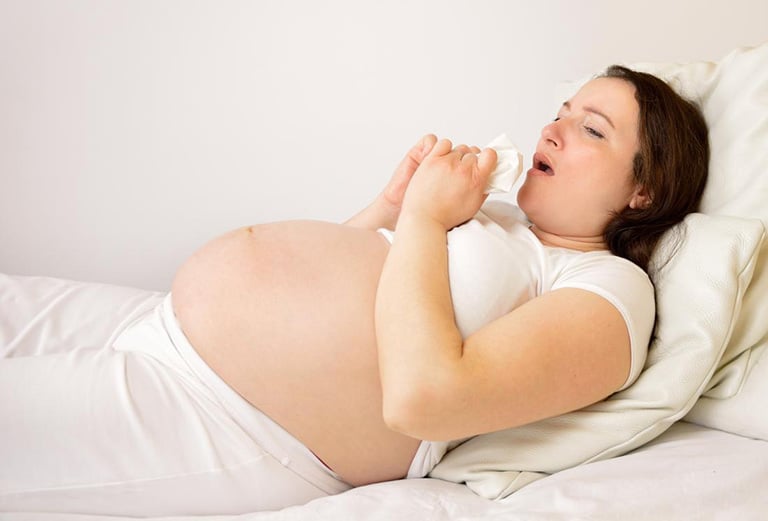 Trị cảm cho mẹ bầu đơn giản bằng day bấm huyệt