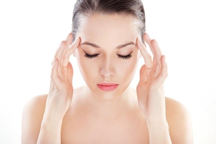 Trị đau đầu, nhức đầu cho mẹ bầu bằng day bấm huyệt