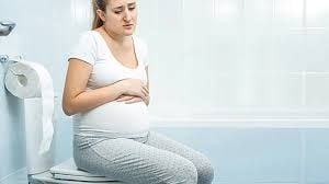 Đầy bụng, ợ hơi, ăn không tiêu mẹ bầu làm sao hết?