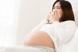 Cách trị viêm mũi khi mang thai hiệu quả
