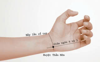 Trị mất ngủ, khó ngủ cho mẹ bầu: đơn giản bằng day bấm huyệt