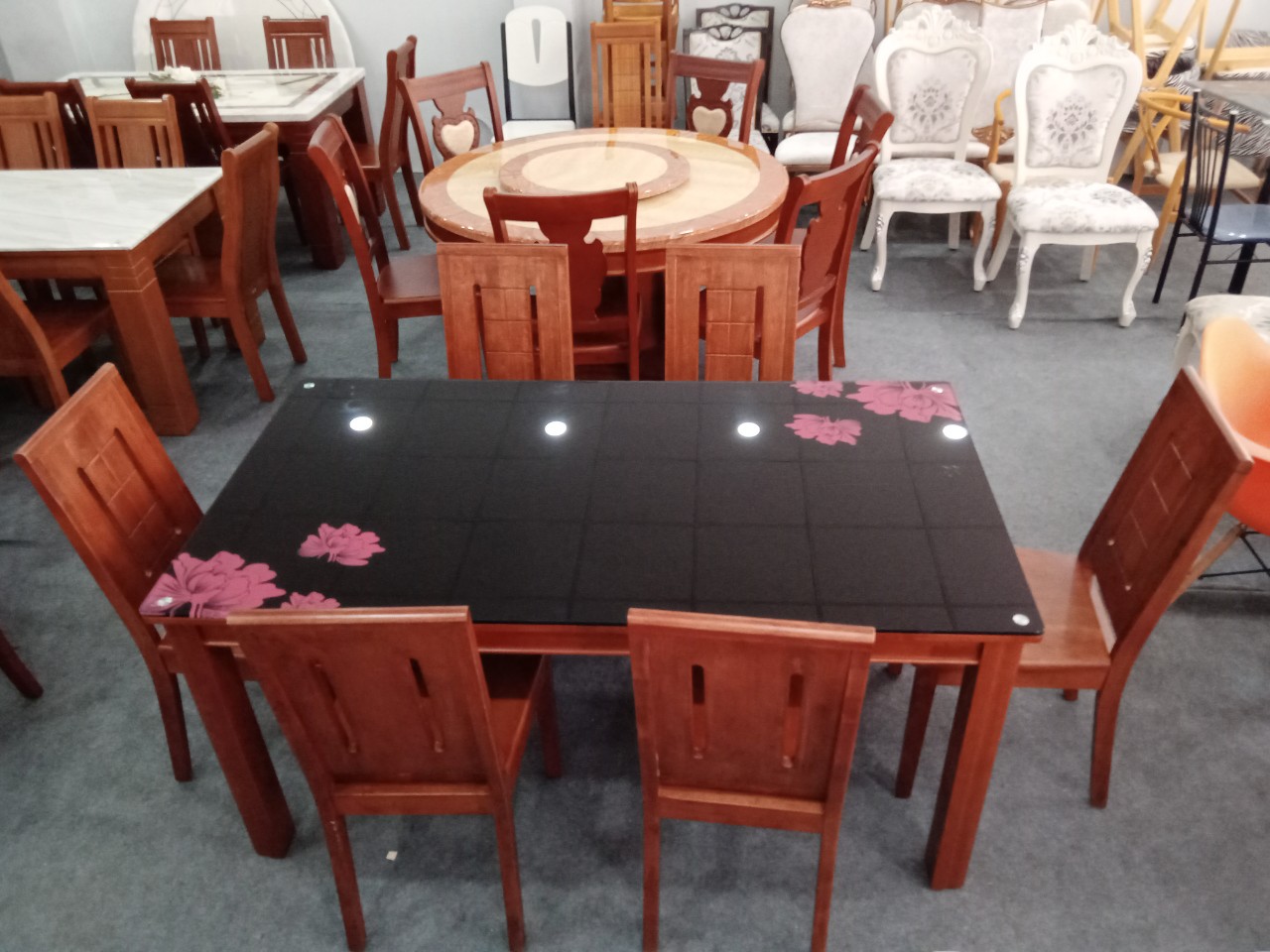 Bộ Bàn Ăn Mặt Kính Giá Rẻ GR-VENZA