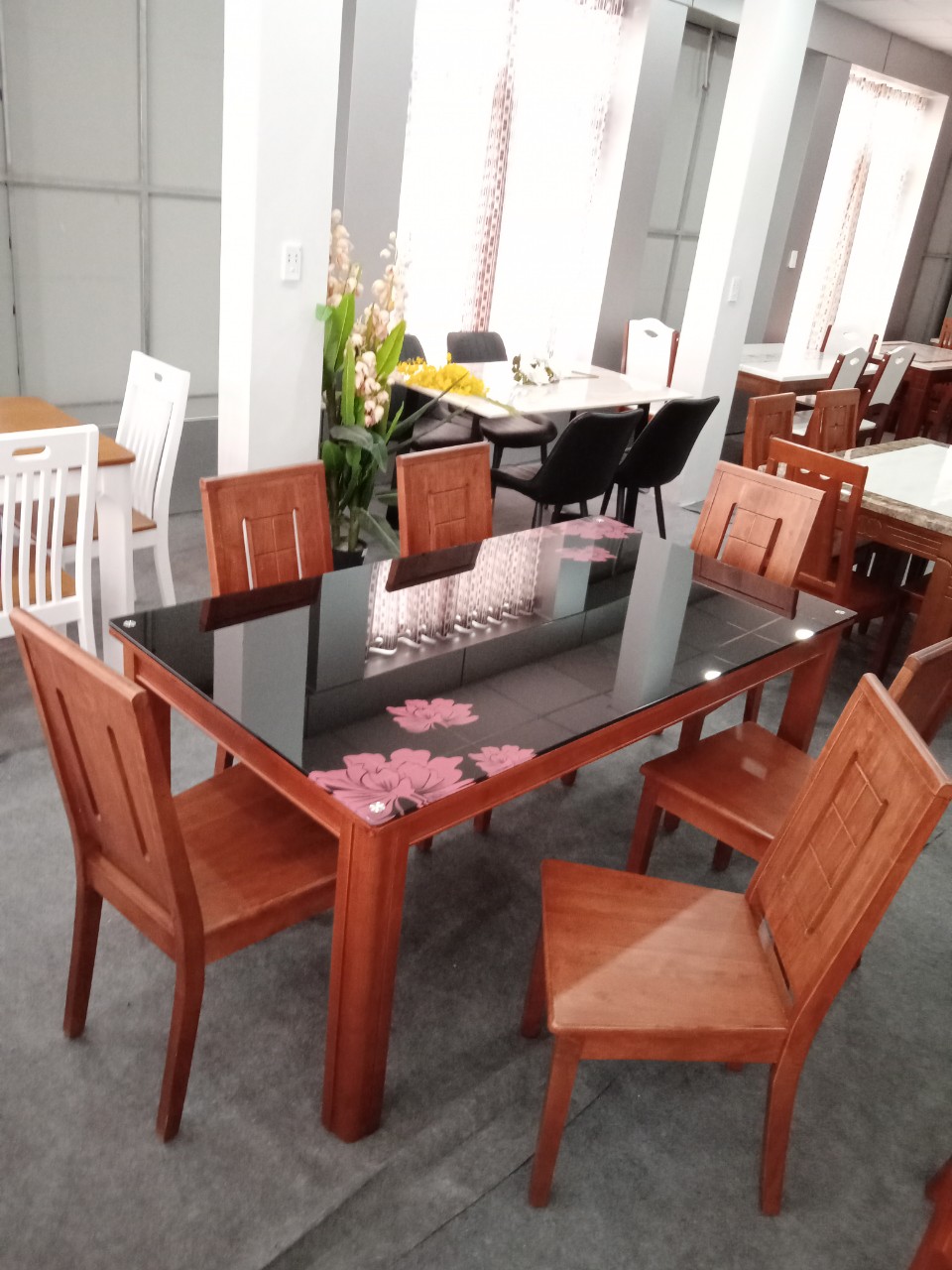 Bộ Bàn Ăn Mặt Kính Giá Rẻ GR-VENZA