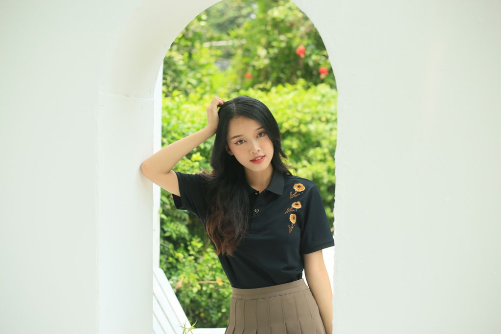 Áo polo nữ