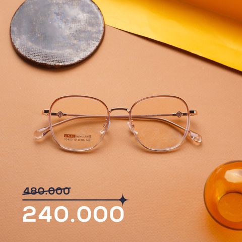 Gọng kính khuyến mãi 50%