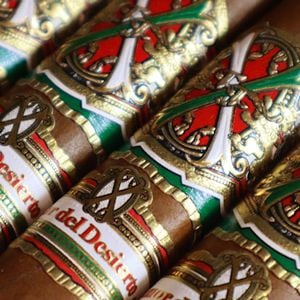Giới thiệu đặc biệt về xì gà Fuente Fuente OpusX Dubai hiếm có tại Mỹ