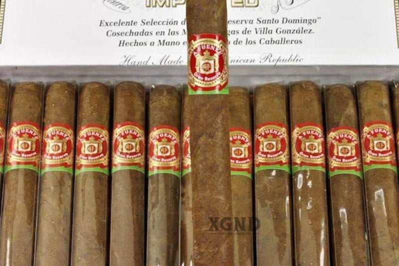 Cigar Arturo Fuente Natural Petit Corona