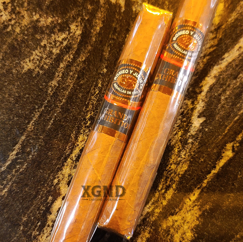 XGND - Romeo Y Julieta Grand Exhibition Toro