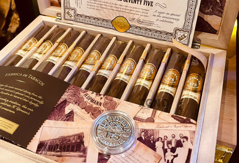 Cigar H Upmann 175th Anniversary Limited Edition Churchill Chính Hãng - Hộp 10 Điếu