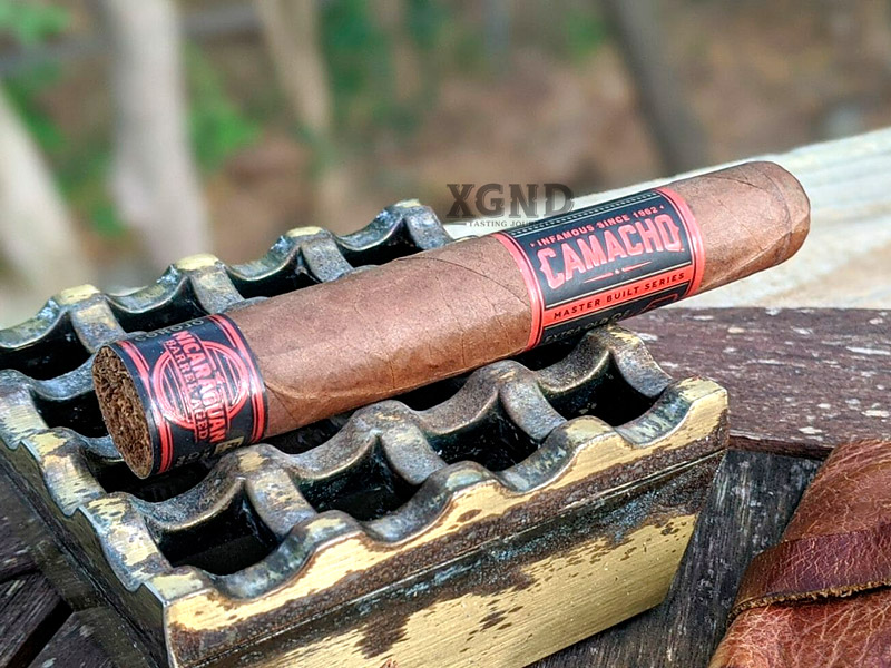 Cigar Camacho Nicaraguan Barrel Aged Robusto Tubos