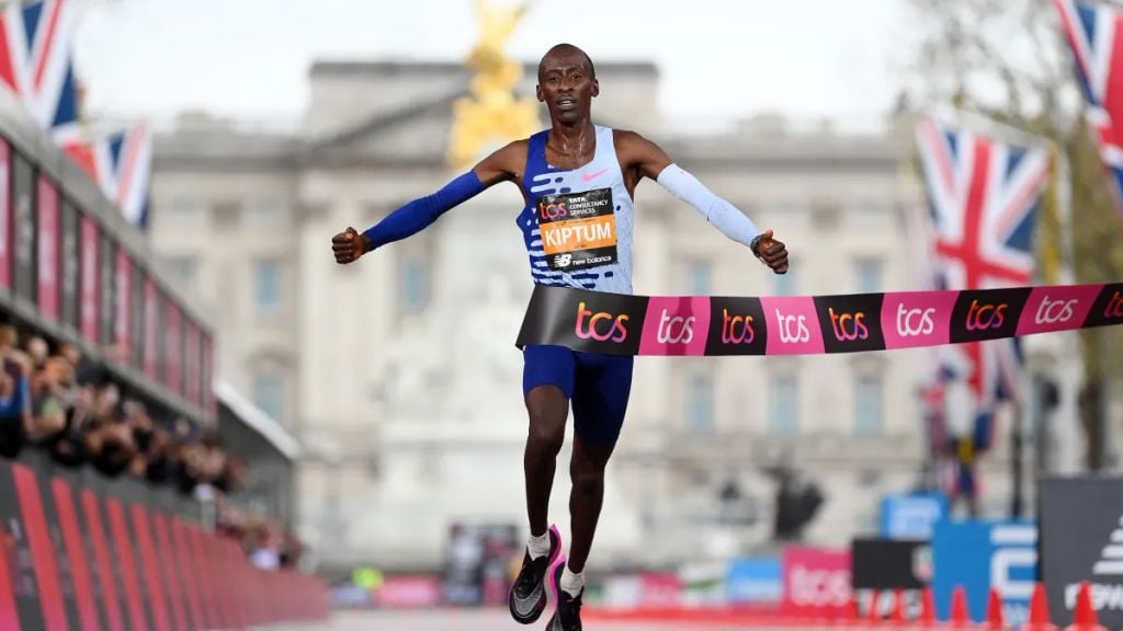 Kelvin Kiptum & kỷ lục thế giới tại Chicago Marathon 2023