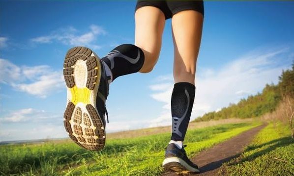 Sử dụng đồ bó cơ trong chạy bộ