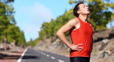 Nên thở bằng miệng hay mũi khi chạy bộ?