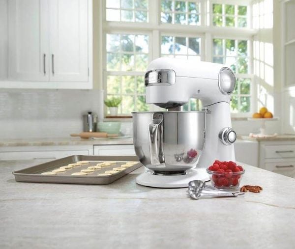 Máy trộn bột Cuisinart SM-50 5.5-Quart