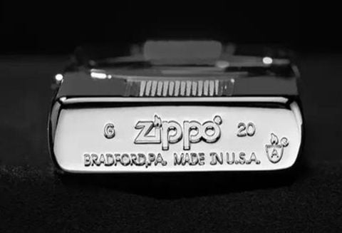 Phân biệt dòng zippo armor và zippo phổ thông.