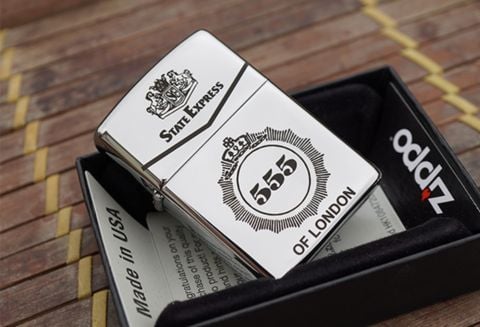 Đánh giá ưu nhược điểm chiếc hộp quẹt zippo USA logo 555 trắng