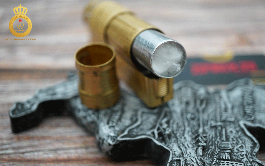 ảnh ruột bật lửa Imco