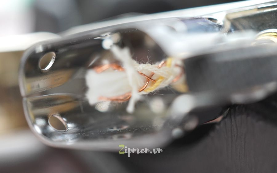 Bấc Zippo bạc khối sterling