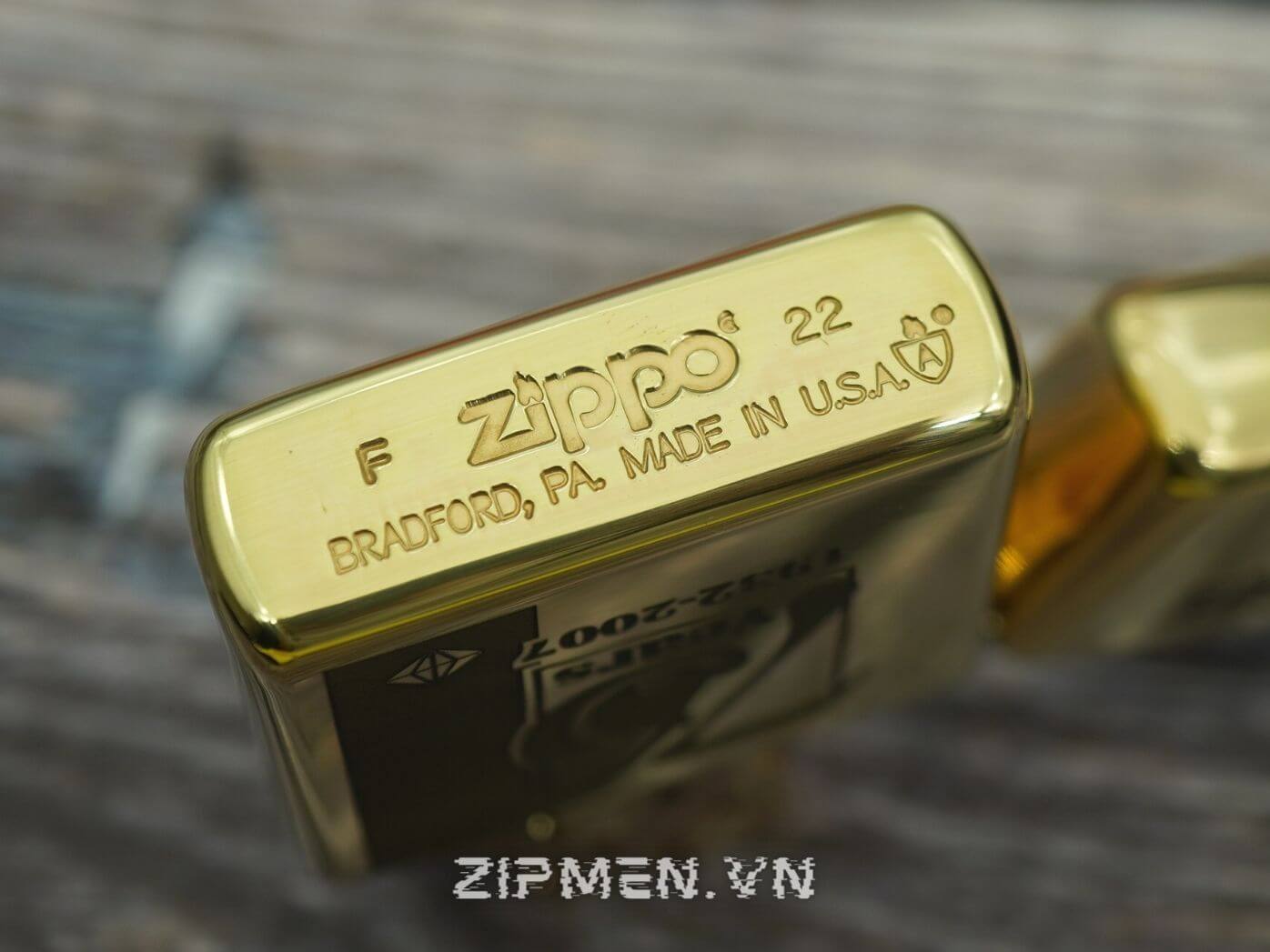 Mộc đáy zippo