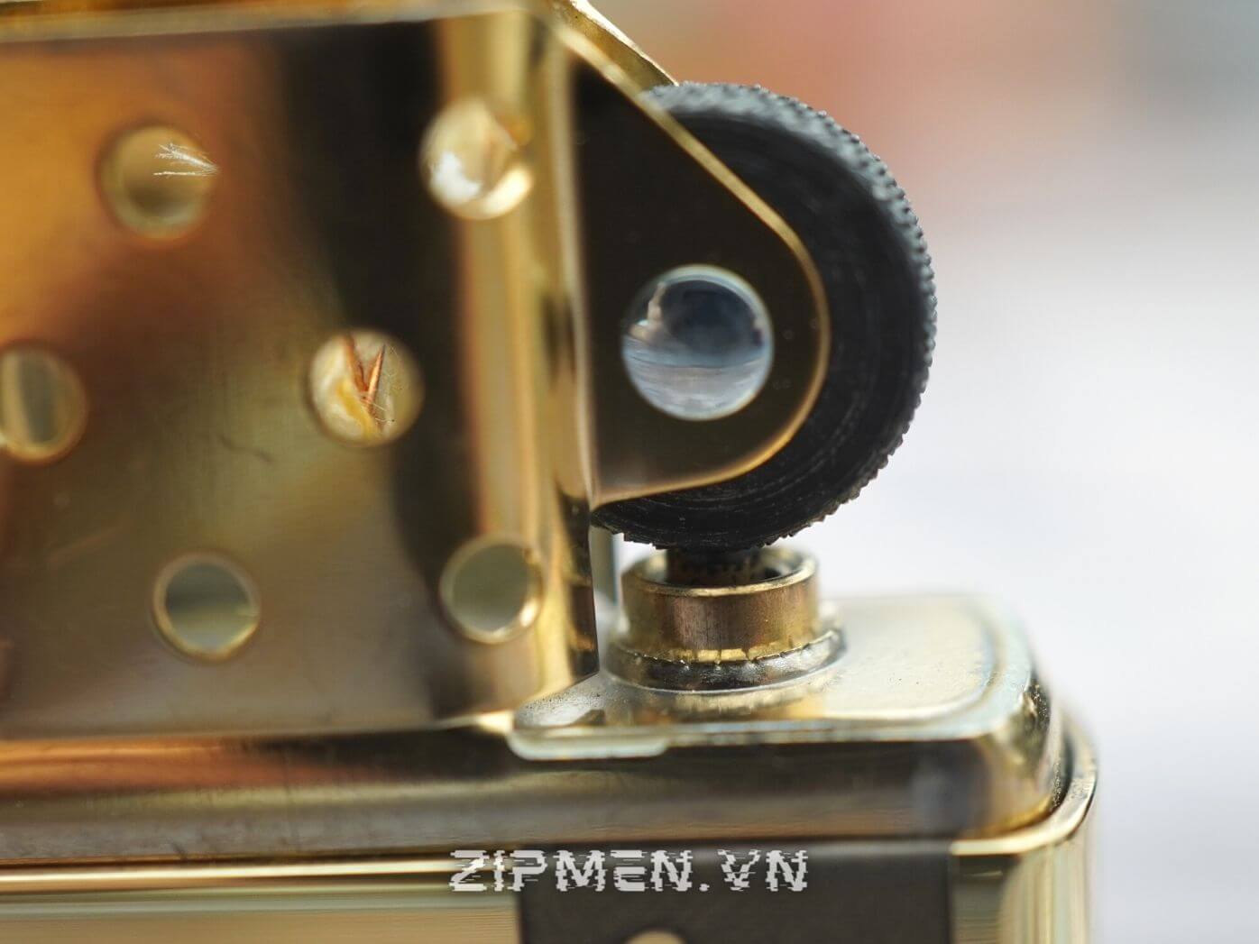 cổ đá của zippo