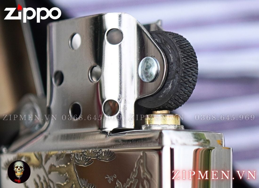 Hộp quẹt Zippo USA trắng chủ đề Hổ Thượng Sơn