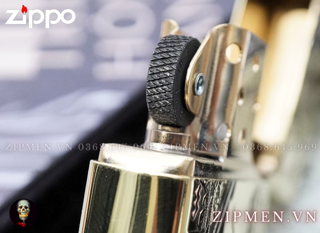 Bật lửa Zippo armor xuất Nhật Bản khắc nổi 3D hình cô gái và con rắn