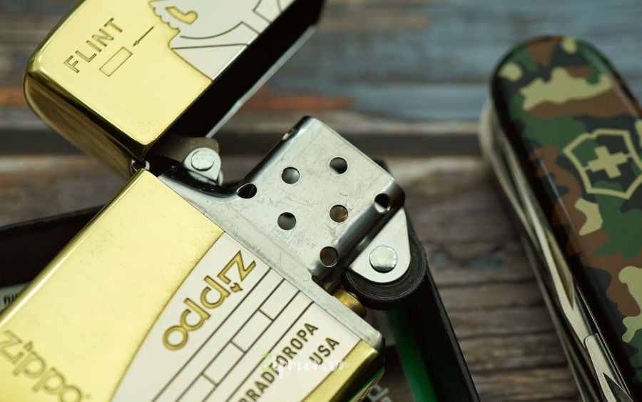 Buồng đốt Zippo armor vỉ đá