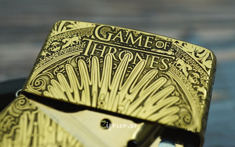 Hoạ tiết Zippo Game Of Thrones khắc chìm sắc nét