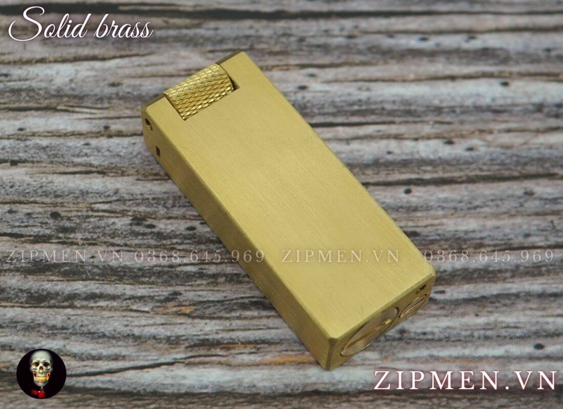 Bật lửa bằng đồng thau