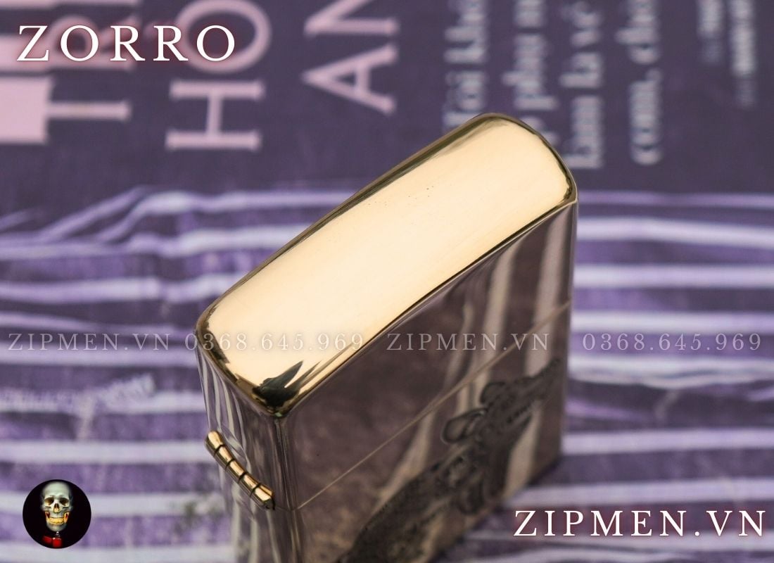 Bật lửa zorrro 12 con giáp tuổi Hợi