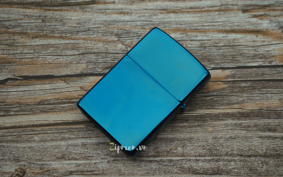 Mặt sau Zippo usa xanh sapphire logo bộ công an