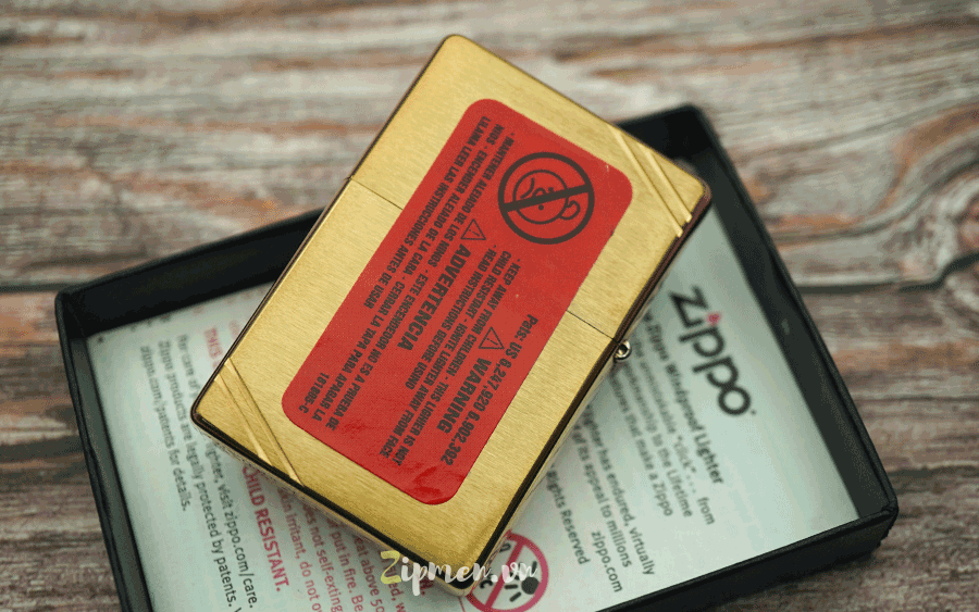 Mặt sau zippo vintage tái bản 1937