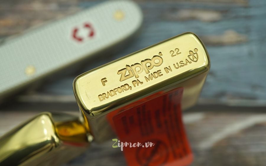 Mộc đáy Zippo armor đồng khối