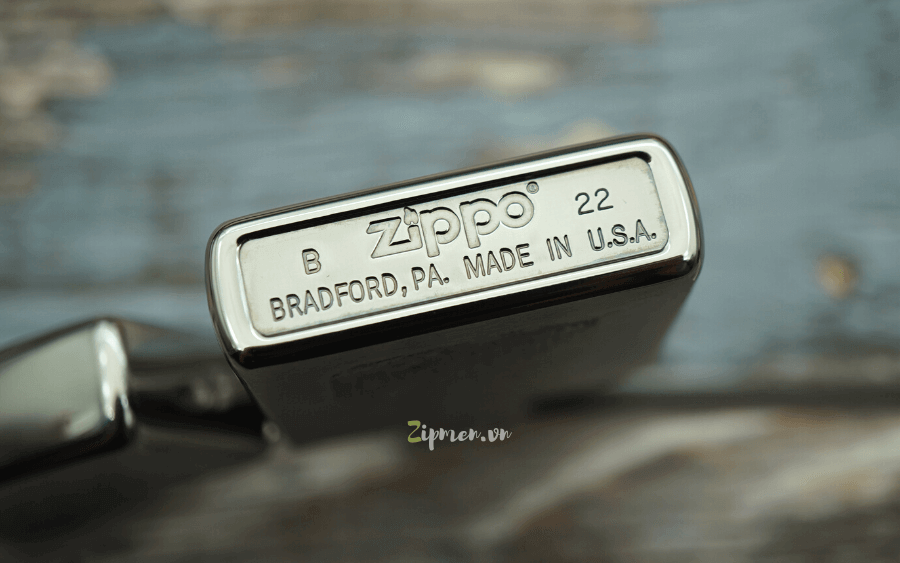 Mộc đáy bật lửa Zippo chính hãng
