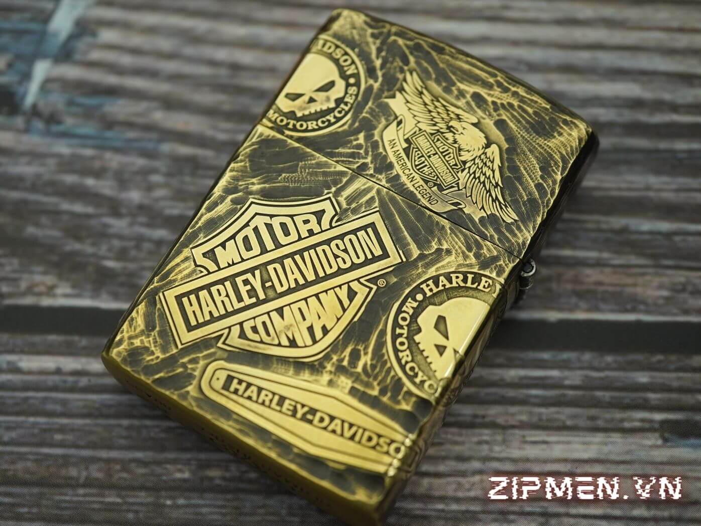 Ảnh mặt sau zorro