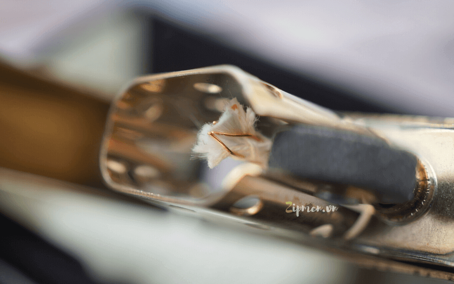 Sợi tim Zippo armor Marlboro