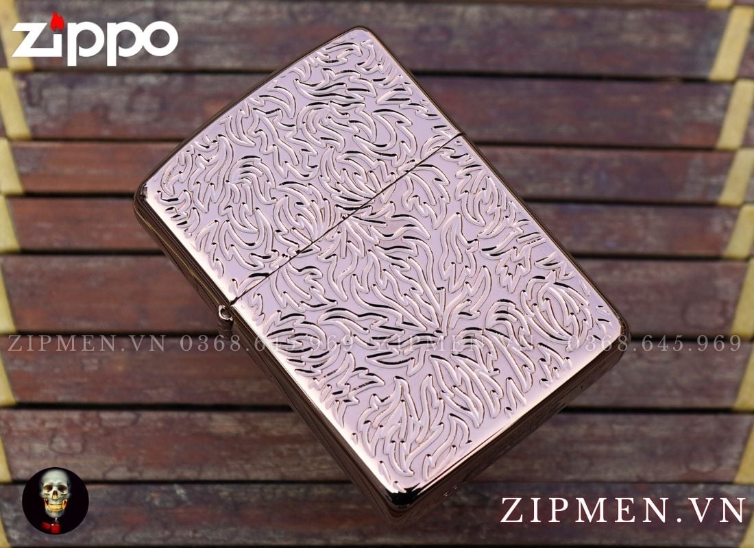 Zippo 49703 mạ vàng hồng design hoa văn carved