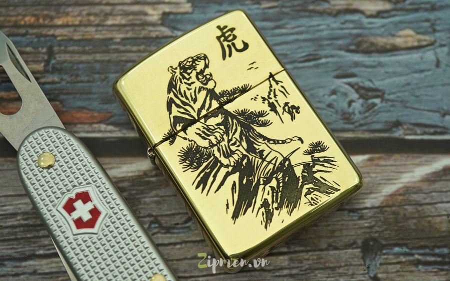 Zippo armor hổ thượng sơn