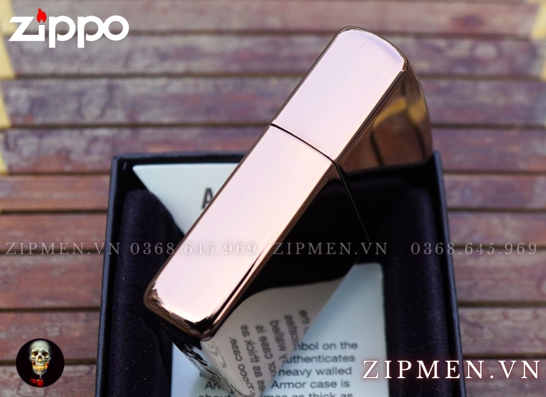 Zippo 49703 mạ vàng hồng design hoa văn carved