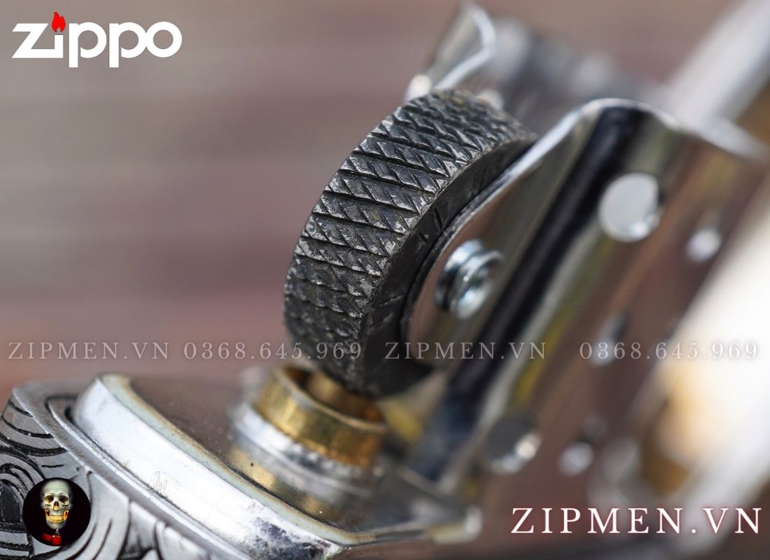 Bật lửa zippo xuất Nhật bọc thép trắng chủ đề quan vân trường