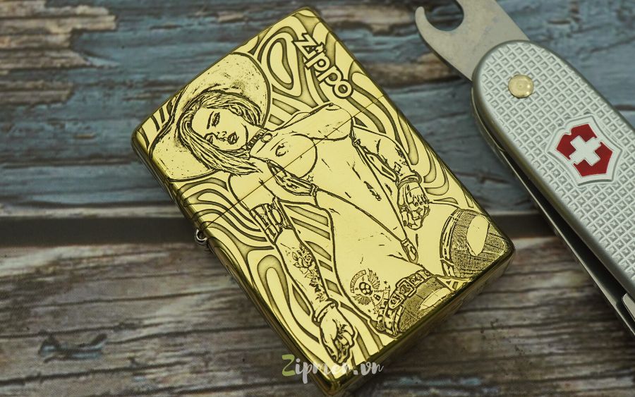 Zippo chủ đề co gái sexy
