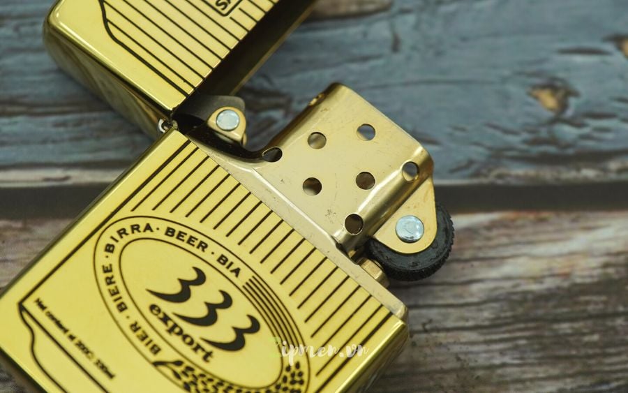 Buồng đốt Zippo 333 có 16 lỗ đều tròn