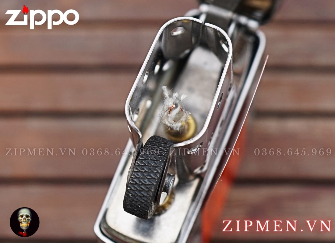 Bật lửa zippo hoa ven Ý Venetian trắng Z352