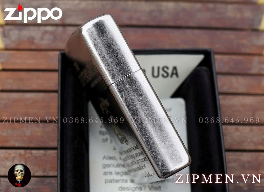 Zippo USA trắng caro chủ đề biệt đội lính đánh thuê