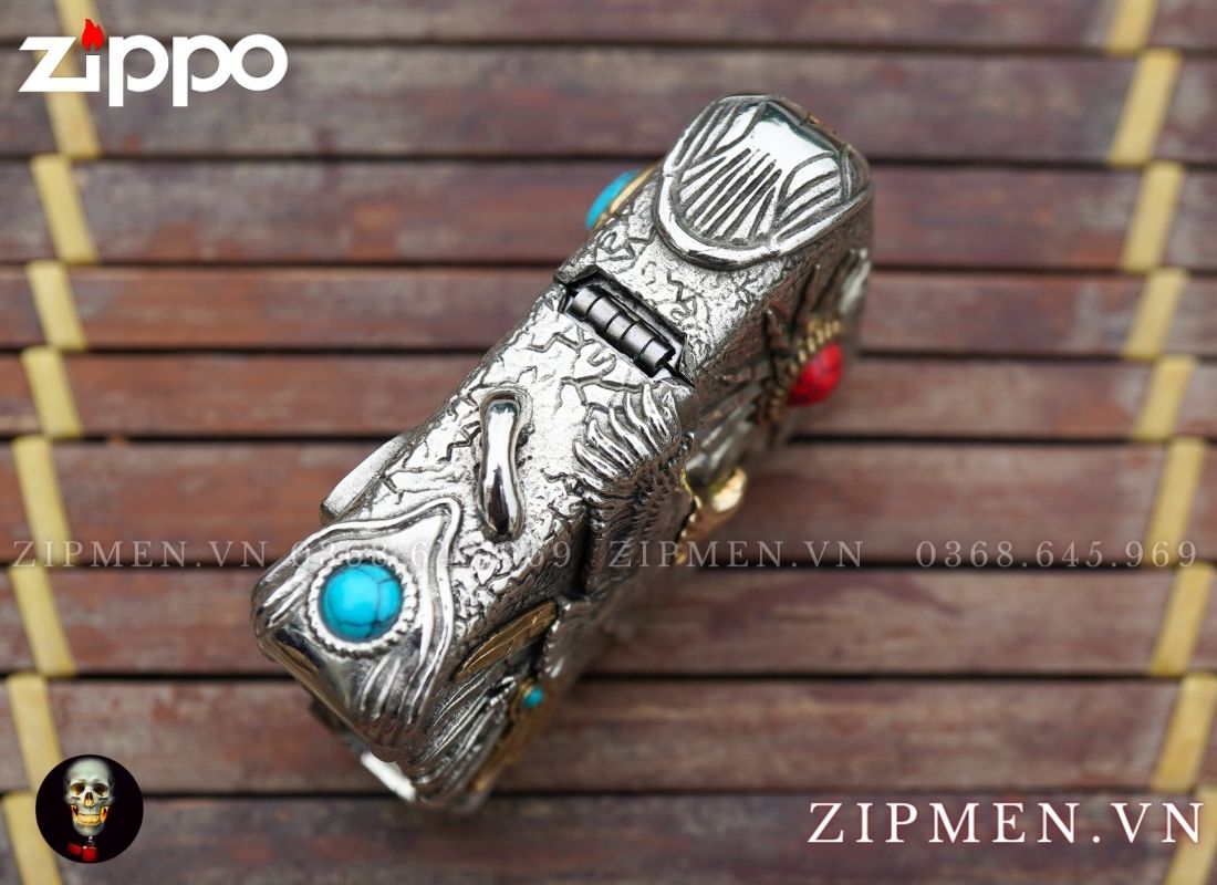 zippo xuất nhật mạ bạc đính ngọc lam