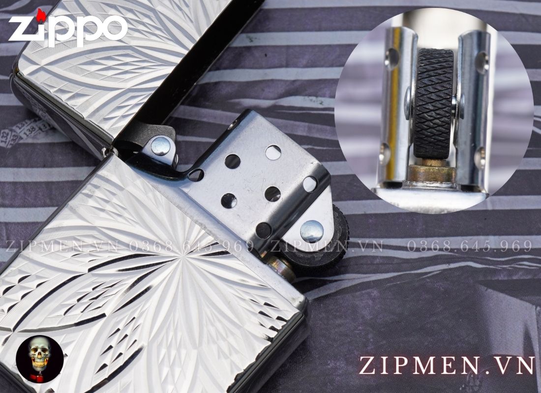 Zippo Armor mạ bạc vân kim cương