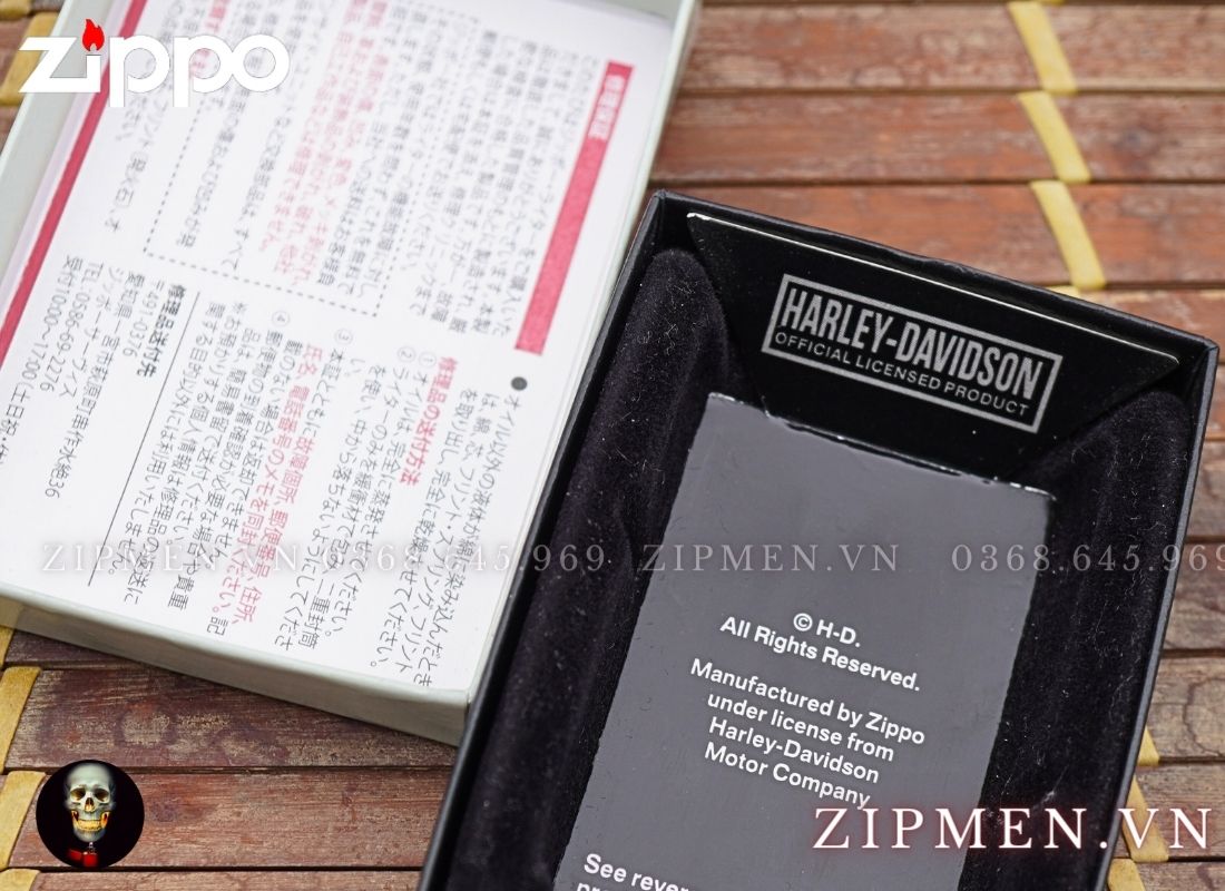 Zippo xuất Nhật màu đen hình khối động cơ Harley Davidson