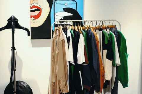 Hướng dẫn giặt áo Blazer, áo Da, Bomber, Varsity, áo Len đúng cách !