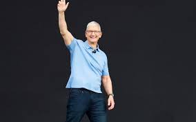 Tim Cook: Dù Apple nộp gần 1 tỷ USD thuế, iPhone vẫn chưa tăng giá